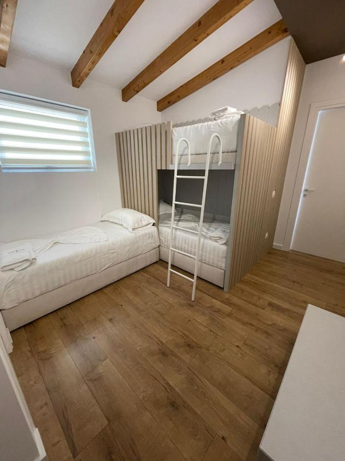 Hotel Portside Gf Wlora Zewnętrze zdjęcie